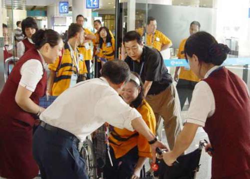 國航地面服務部機上服務隊服務受好評