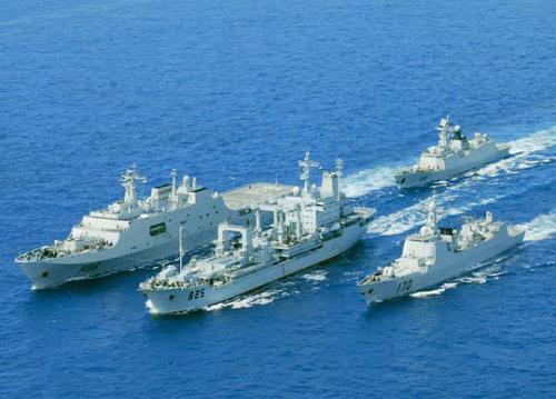 海軍第七批護航編隊起航至索馬里海域